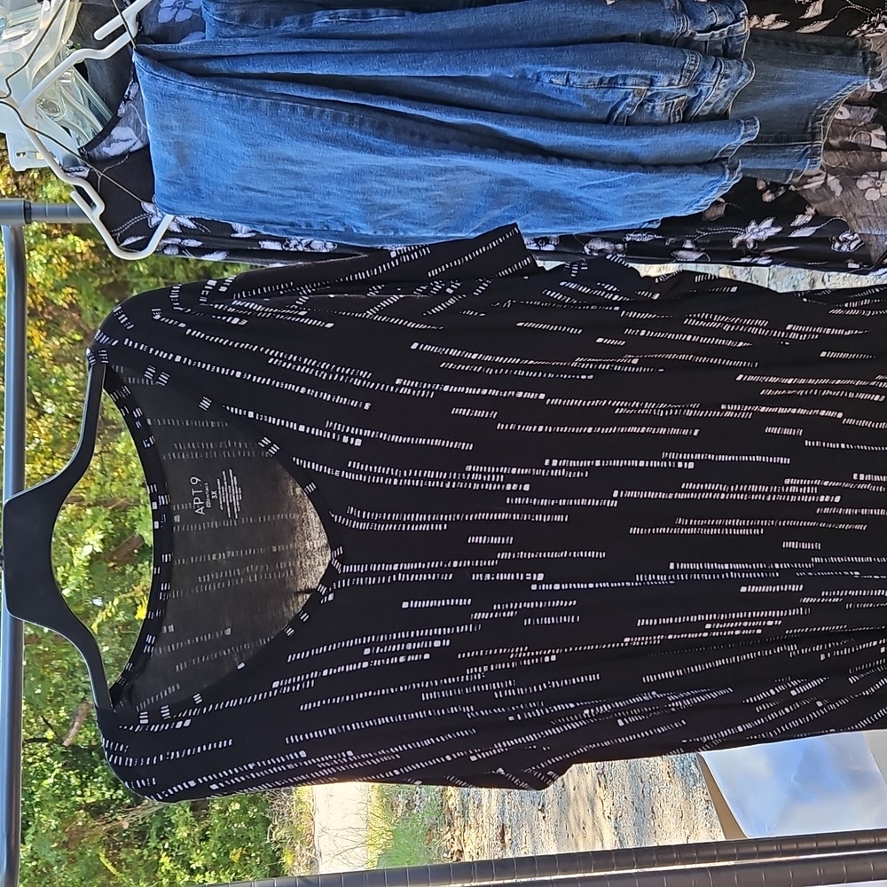 Apt. 9 Black Top with White Stripes